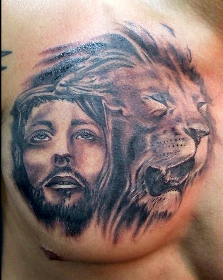 Steve Phipps - Jesus and Lion